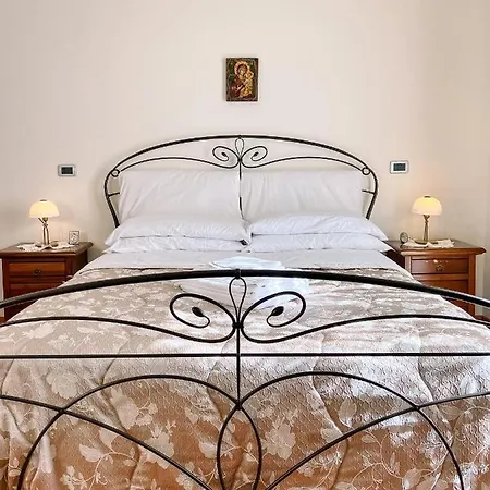 Borgo Antico Apartment